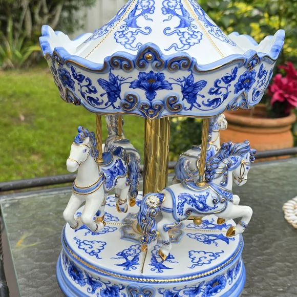 Blue and White Carousel Figurine San Francisco Music Box Company - Picture 3 of 6